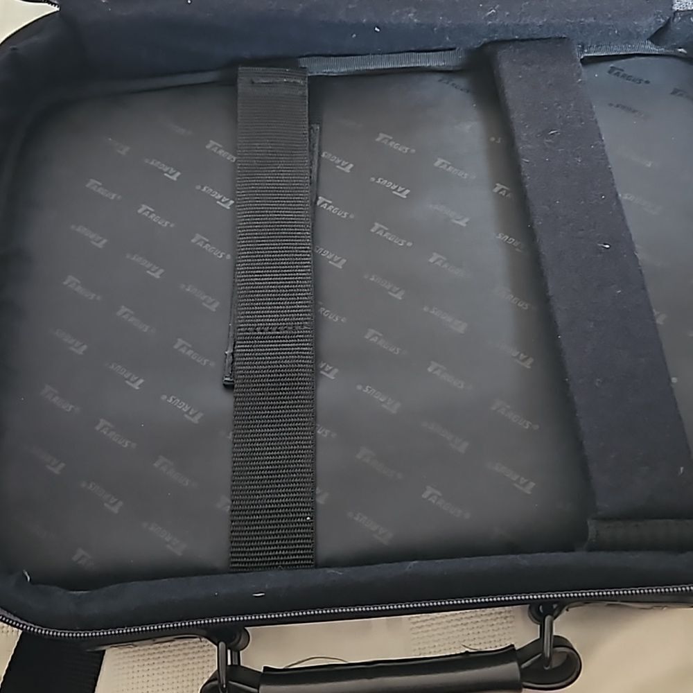 Targus Unisex Laptop Shoulder Bag Black 16"-12" - Picture 8 of 16